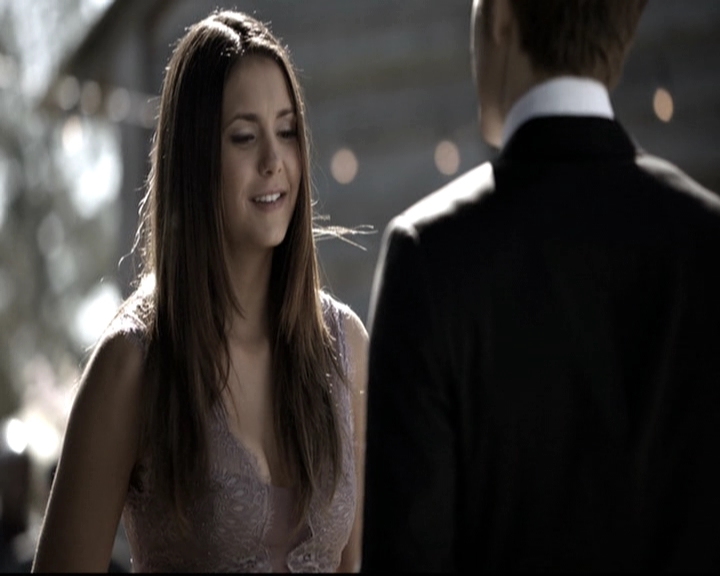 VampireDiariesWorld-dot-nl_6x21IllWedYouInTheGoldenSummertime1423.jpg