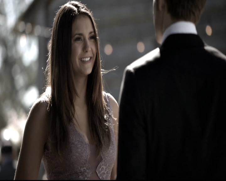 VampireDiariesWorld-dot-nl_6x21IllWedYouInTheGoldenSummertime1424.jpg