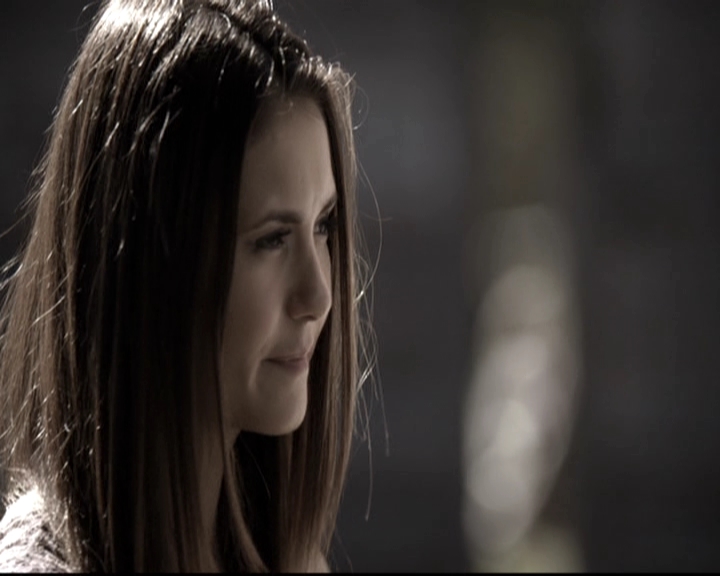 VampireDiariesWorld-dot-nl_6x21IllWedYouInTheGoldenSummertime1426.jpg