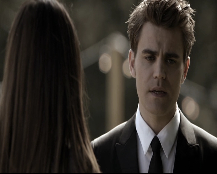 VampireDiariesWorld-dot-nl_6x21IllWedYouInTheGoldenSummertime1435.jpg