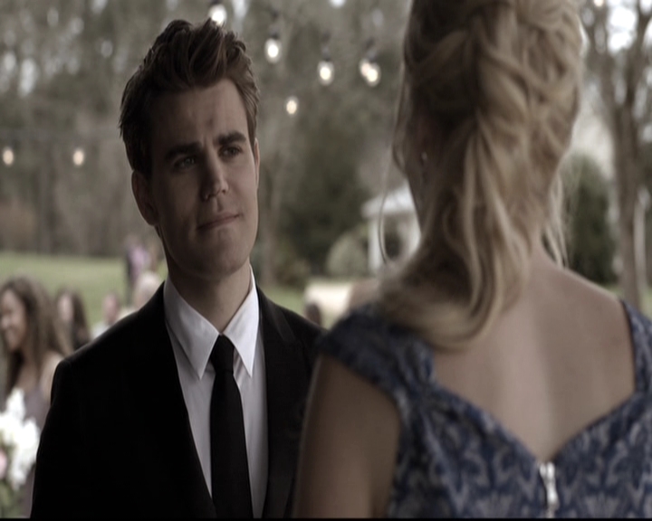 VampireDiariesWorld-dot-nl_6x21IllWedYouInTheGoldenSummertime1644.jpg