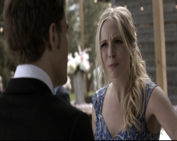 VampireDiariesWorld-dot-nl_6x21IllWedYouInTheGoldenSummertime1647.jpg