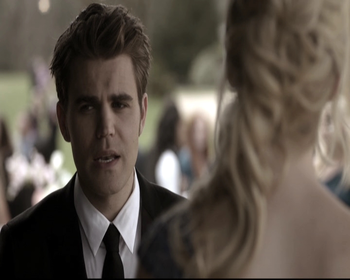 VampireDiariesWorld-dot-nl_6x21IllWedYouInTheGoldenSummertime1648.jpg