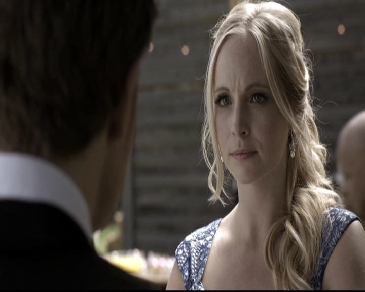 VampireDiariesWorld-dot-nl_6x21IllWedYouInTheGoldenSummertime1653.jpg