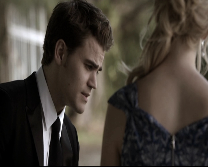 VampireDiariesWorld-dot-nl_6x21IllWedYouInTheGoldenSummertime1656.jpg