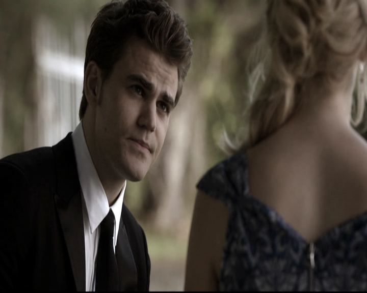 VampireDiariesWorld-dot-nl_6x21IllWedYouInTheGoldenSummertime1658.jpg