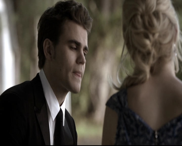 VampireDiariesWorld-dot-nl_6x21IllWedYouInTheGoldenSummertime1662.jpg