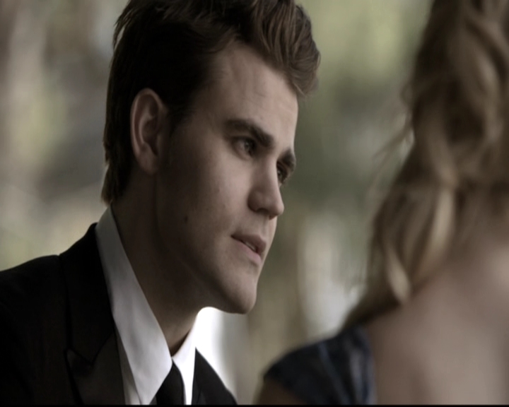 VampireDiariesWorld-dot-nl_6x21IllWedYouInTheGoldenSummertime1669.jpg