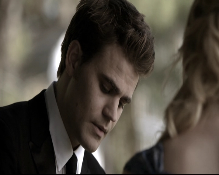 VampireDiariesWorld-dot-nl_6x21IllWedYouInTheGoldenSummertime1687.jpg