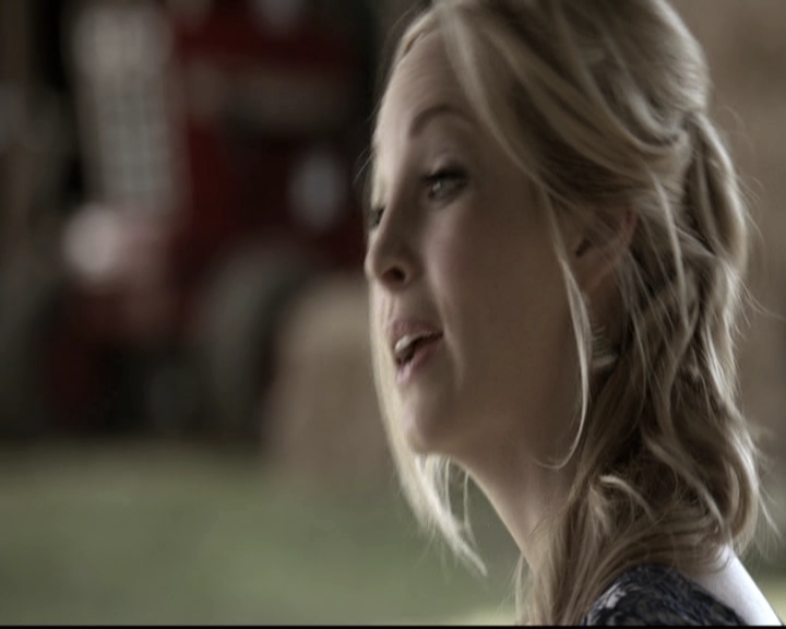 VampireDiariesWorld-dot-nl_6x21IllWedYouInTheGoldenSummertime1705.jpg