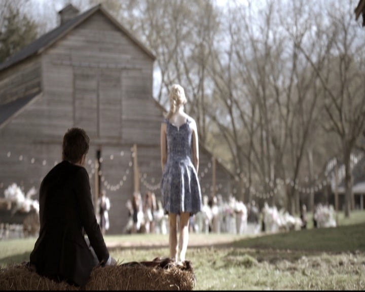 VampireDiariesWorld-dot-nl_6x21IllWedYouInTheGoldenSummertime1788.jpg