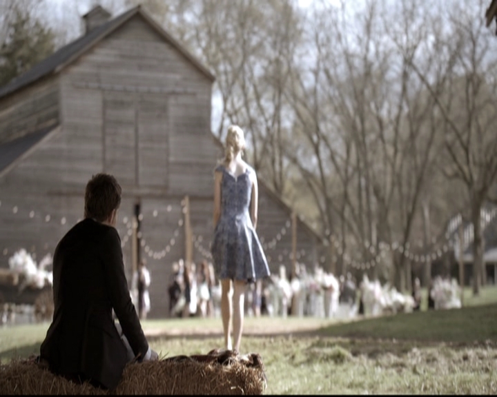 VampireDiariesWorld-dot-nl_6x21IllWedYouInTheGoldenSummertime1790.jpg