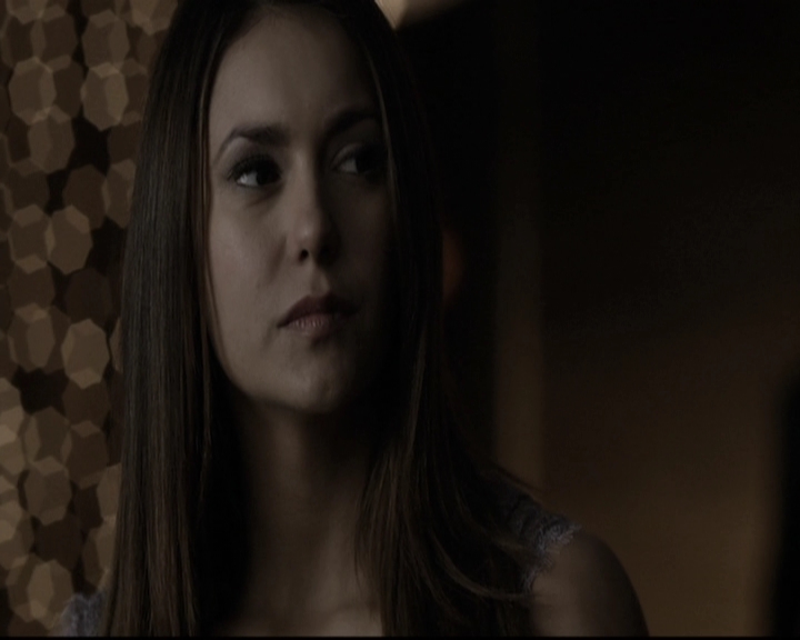 VampireDiariesWorld-dot-nl_6x21IllWedYouInTheGoldenSummertime1799.jpg