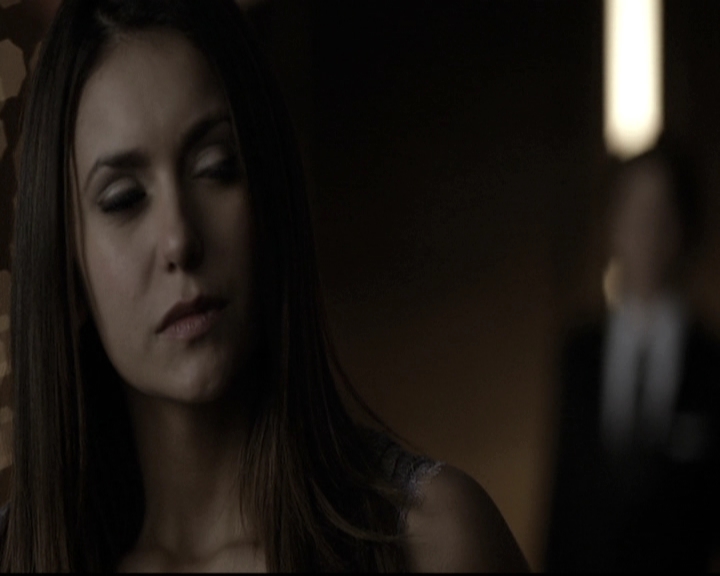 VampireDiariesWorld-dot-nl_6x21IllWedYouInTheGoldenSummertime1800.jpg