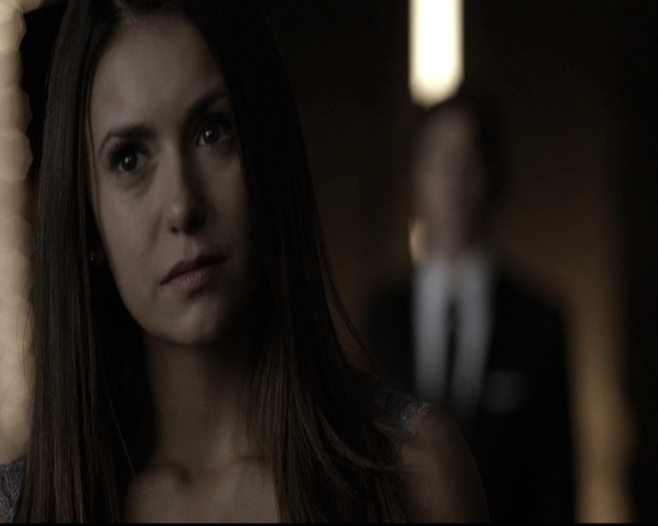 VampireDiariesWorld-dot-nl_6x21IllWedYouInTheGoldenSummertime1802.jpg