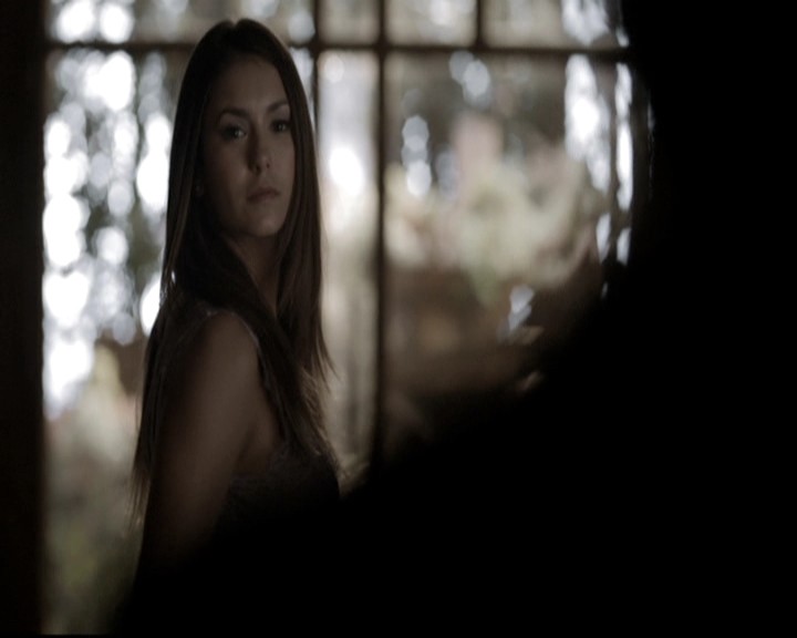 VampireDiariesWorld-dot-nl_6x21IllWedYouInTheGoldenSummertime1805.jpg