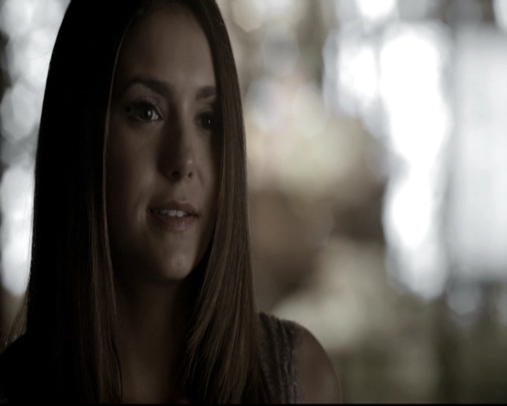 VampireDiariesWorld-dot-nl_6x21IllWedYouInTheGoldenSummertime1820.jpg