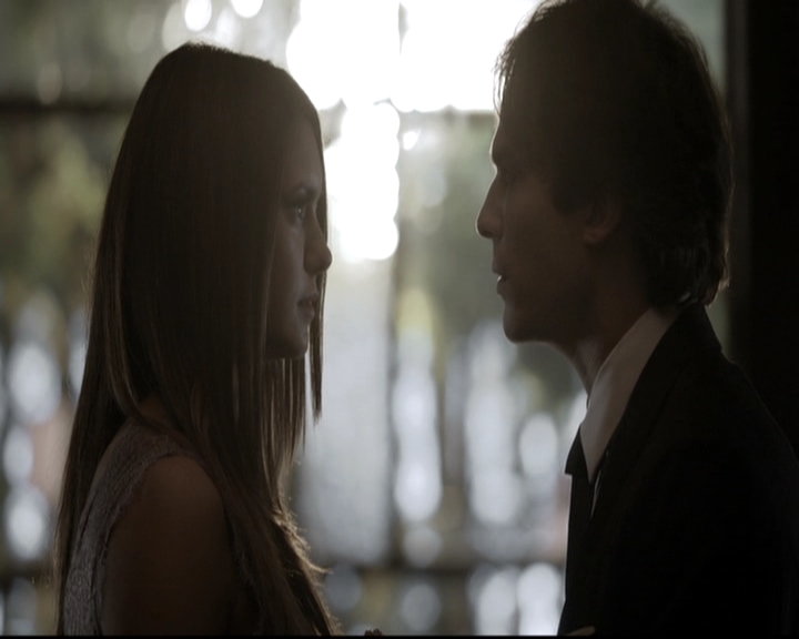 VampireDiariesWorld-dot-nl_6x21IllWedYouInTheGoldenSummertime1917.jpg