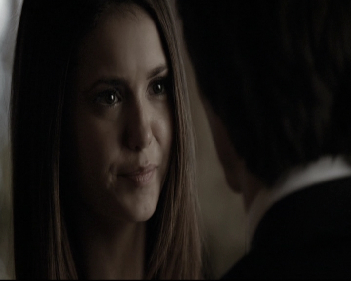 VampireDiariesWorld-dot-nl_6x21IllWedYouInTheGoldenSummertime1922.jpg