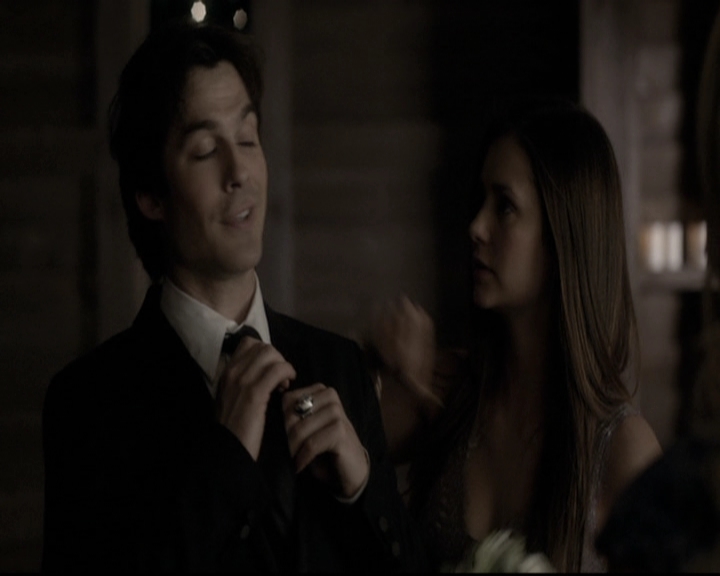 VampireDiariesWorld-dot-nl_6x21IllWedYouInTheGoldenSummertime2021.jpg