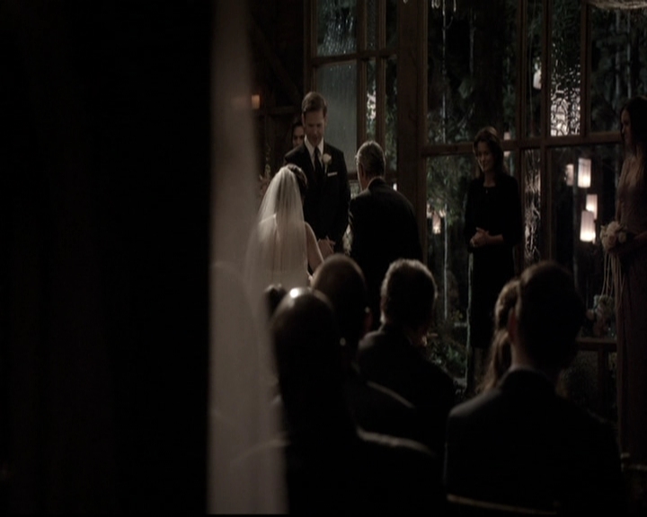 VampireDiariesWorld-dot-nl_6x21IllWedYouInTheGoldenSummertime2108.jpg