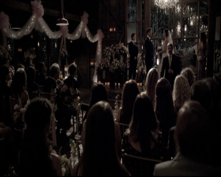 VampireDiariesWorld-dot-nl_6x21IllWedYouInTheGoldenSummertime2117.jpg