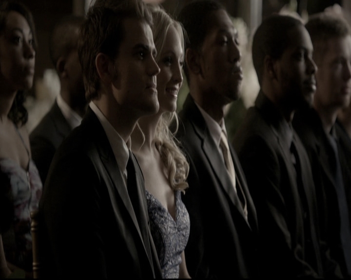 VampireDiariesWorld-dot-nl_6x21IllWedYouInTheGoldenSummertime2215.jpg