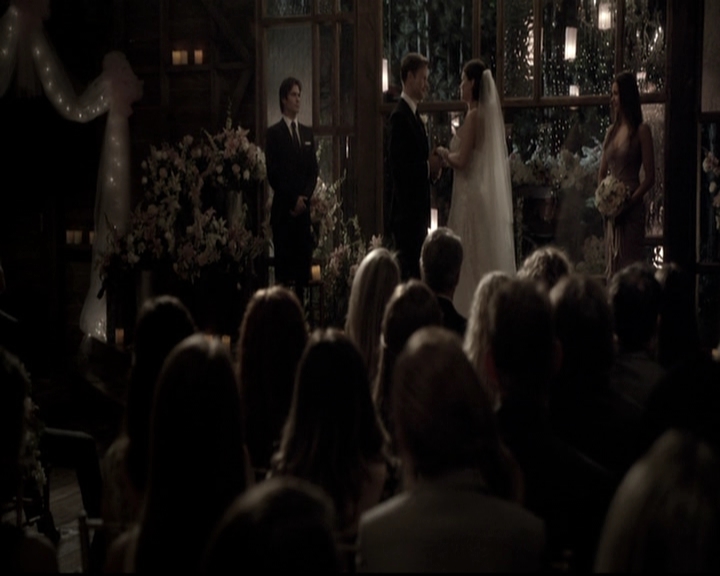 VampireDiariesWorld-dot-nl_6x21IllWedYouInTheGoldenSummertime2222.jpg