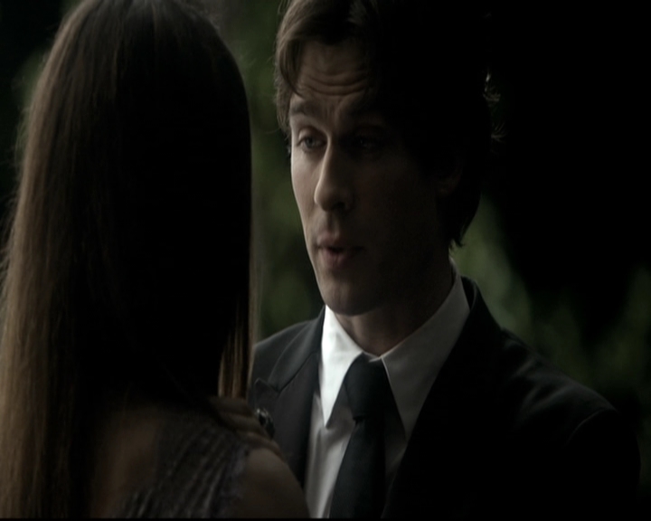 VampireDiariesWorld-dot-nl_6x22ImThinkingOfYouAllTheWhile0034.jpg