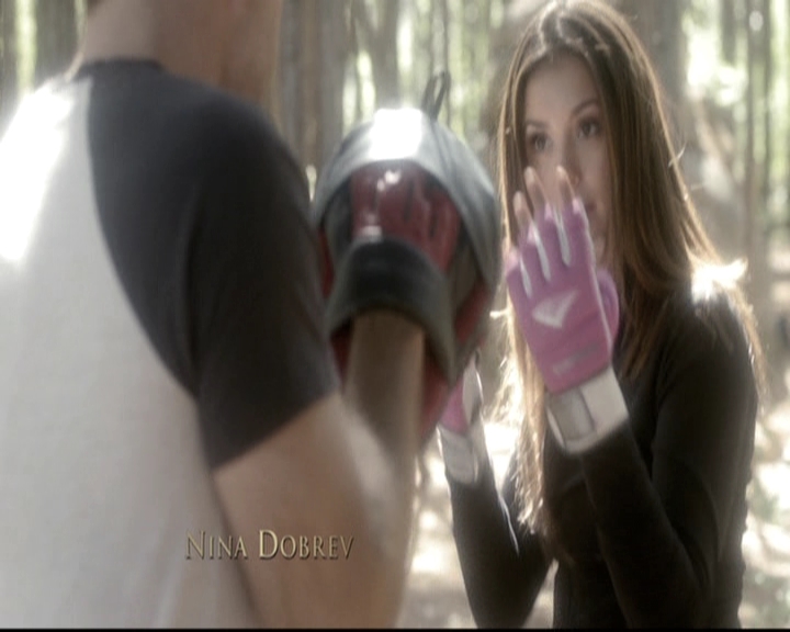 VampireDiariesWorld-dot-nl_6x22ImThinkingOfYouAllTheWhile0167.jpg