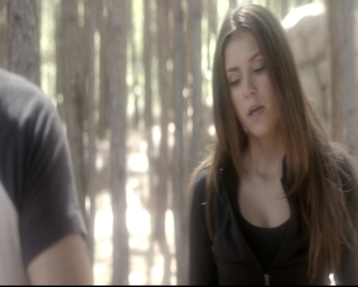 VampireDiariesWorld-dot-nl_6x22ImThinkingOfYouAllTheWhile0175.jpg