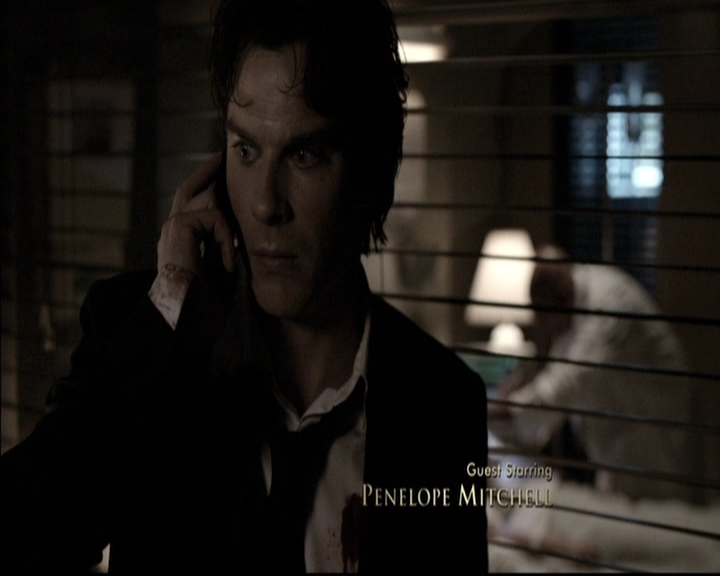 VampireDiariesWorld-dot-nl_6x22ImThinkingOfYouAllTheWhile0213.jpg