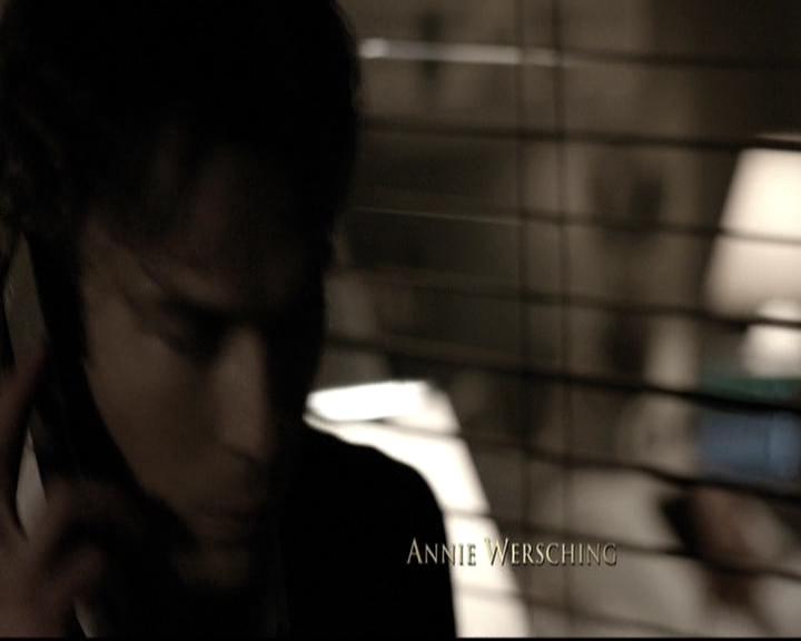 VampireDiariesWorld-dot-nl_6x22ImThinkingOfYouAllTheWhile0222.jpg