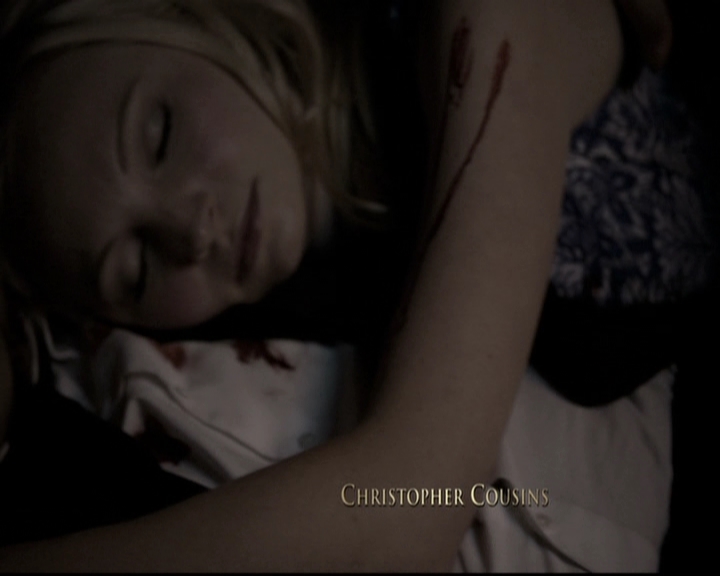 VampireDiariesWorld-dot-nl_6x22ImThinkingOfYouAllTheWhile0232.jpg