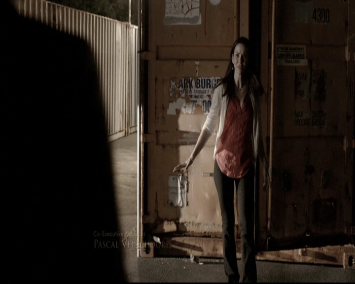 VampireDiariesWorld-dot-nl_6x22ImThinkingOfYouAllTheWhile0271.jpg