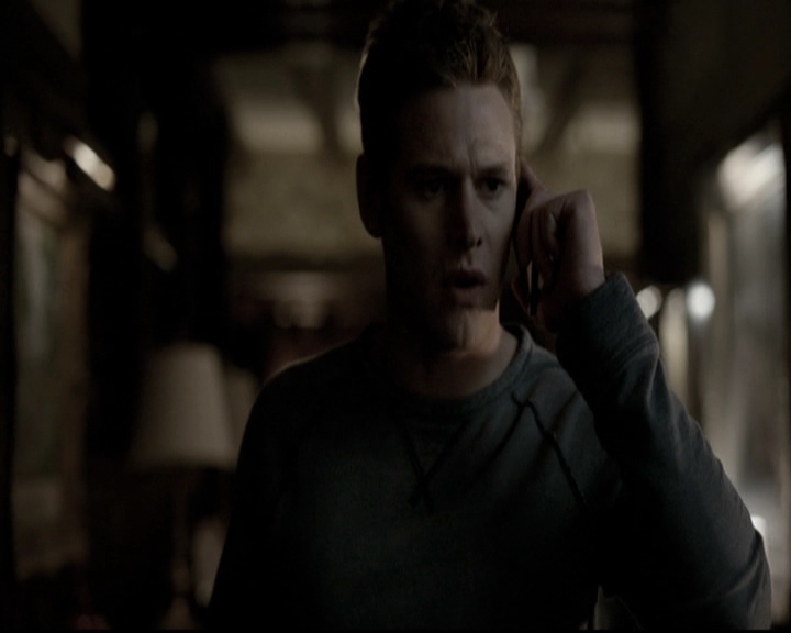 VampireDiariesWorld-dot-nl_6x22ImThinkingOfYouAllTheWhile0487.jpg