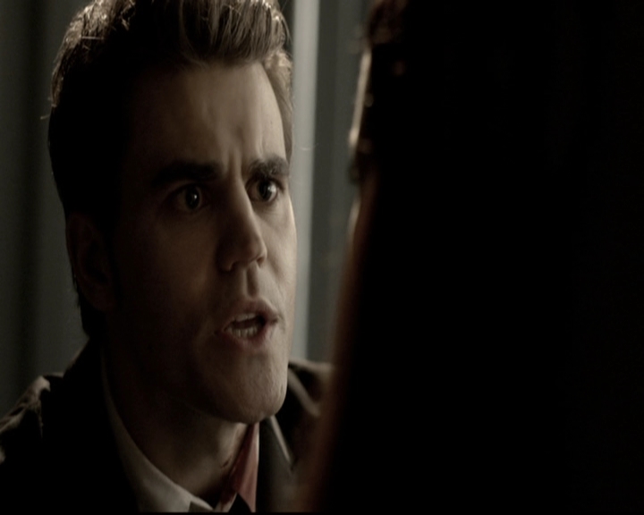 VampireDiariesWorld-dot-nl_6x22ImThinkingOfYouAllTheWhile0553.jpg