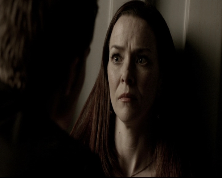 VampireDiariesWorld-dot-nl_6x22ImThinkingOfYouAllTheWhile0556.jpg