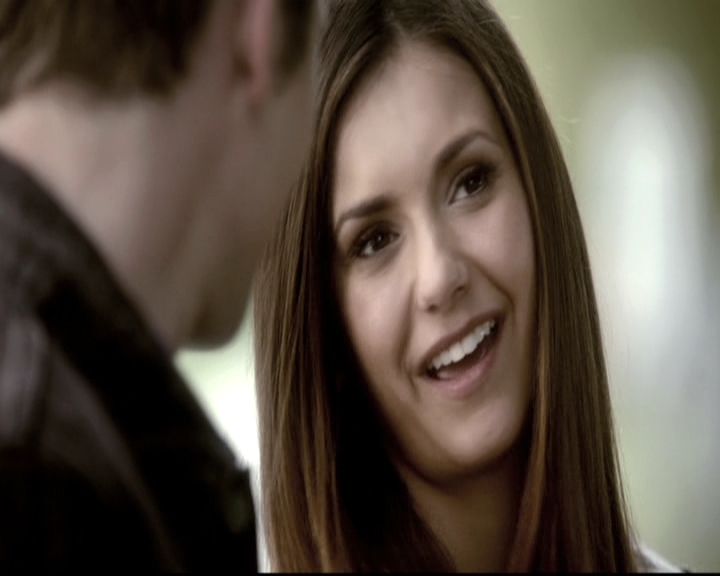 VampireDiariesWorld-dot-nl_6x22ImThinkingOfYouAllTheWhile0741.jpg