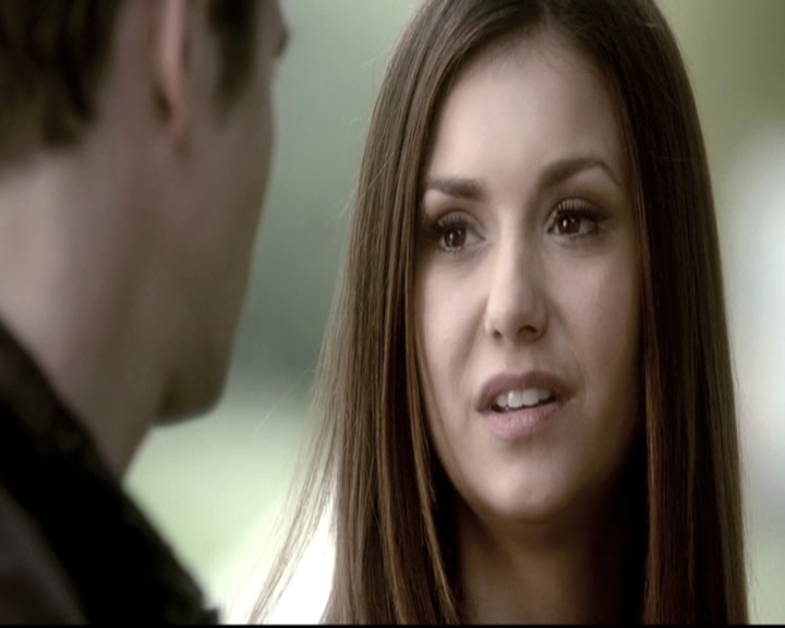 VampireDiariesWorld-dot-nl_6x22ImThinkingOfYouAllTheWhile0745.jpg