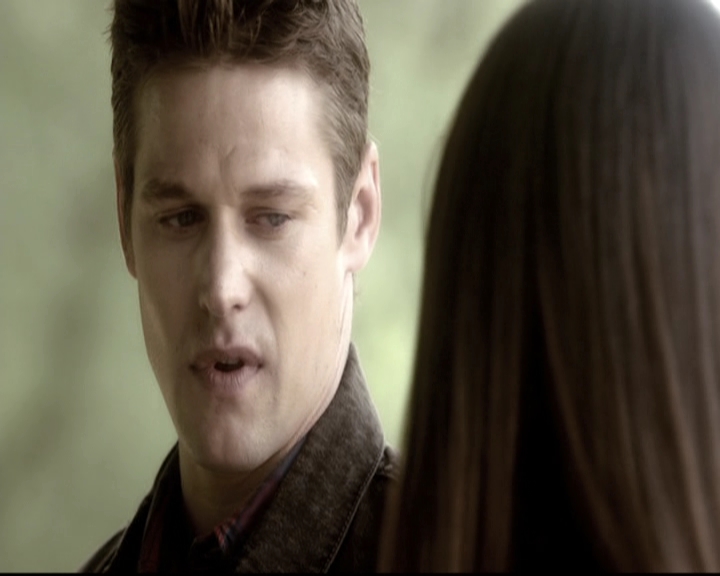 VampireDiariesWorld-dot-nl_6x22ImThinkingOfYouAllTheWhile0754.jpg