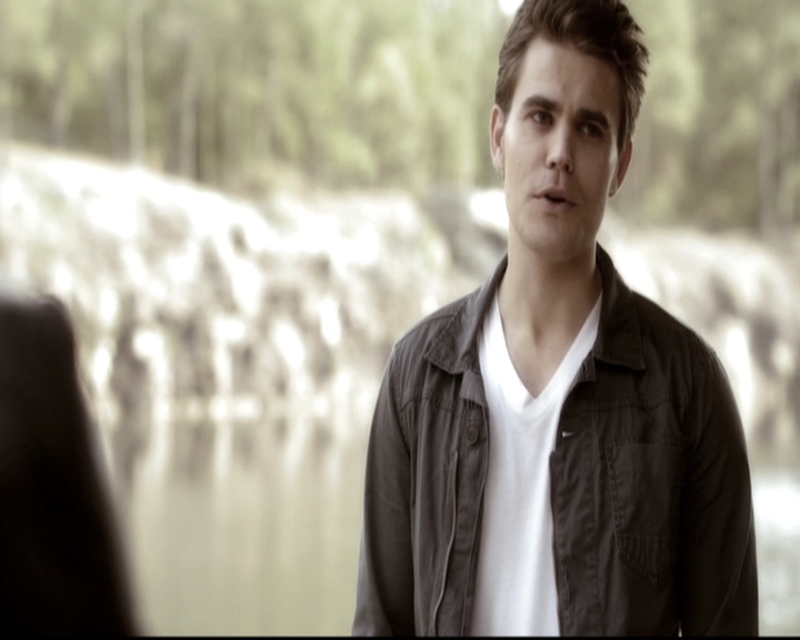 VampireDiariesWorld-dot-nl_6x22ImThinkingOfYouAllTheWhile0957.jpg