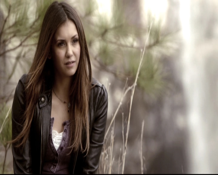 VampireDiariesWorld-dot-nl_6x22ImThinkingOfYouAllTheWhile0962.jpg