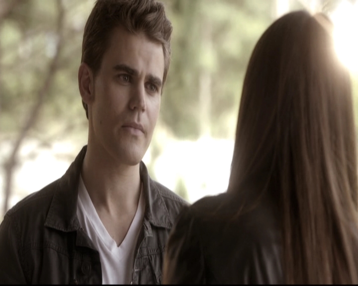 VampireDiariesWorld-dot-nl_6x22ImThinkingOfYouAllTheWhile0988.jpg