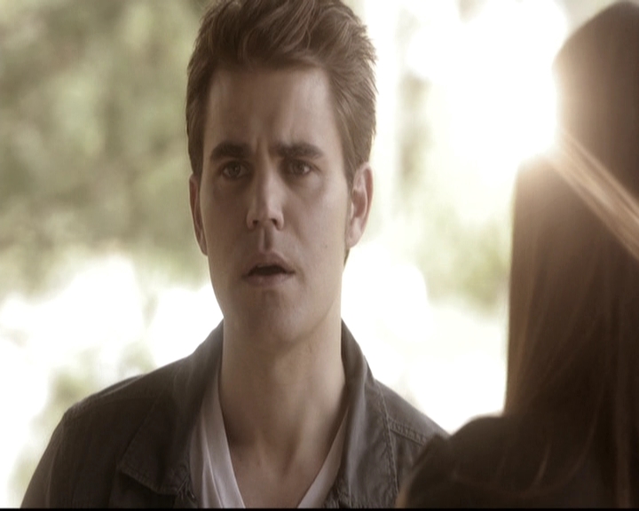 VampireDiariesWorld-dot-nl_6x22ImThinkingOfYouAllTheWhile0999.jpg