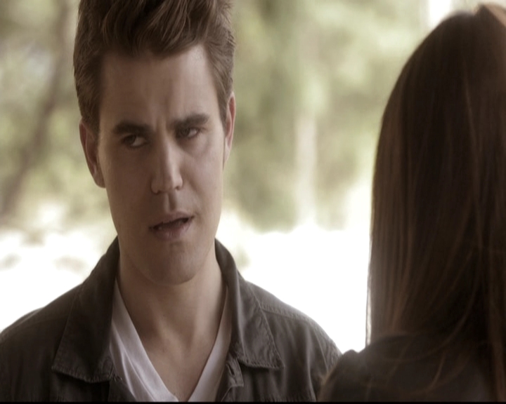 VampireDiariesWorld-dot-nl_6x22ImThinkingOfYouAllTheWhile1003.jpg