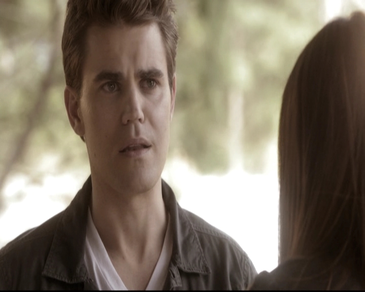 VampireDiariesWorld-dot-nl_6x22ImThinkingOfYouAllTheWhile1004.jpg