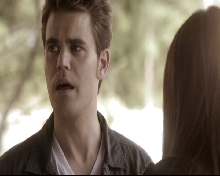 VampireDiariesWorld-dot-nl_6x22ImThinkingOfYouAllTheWhile1005.jpg