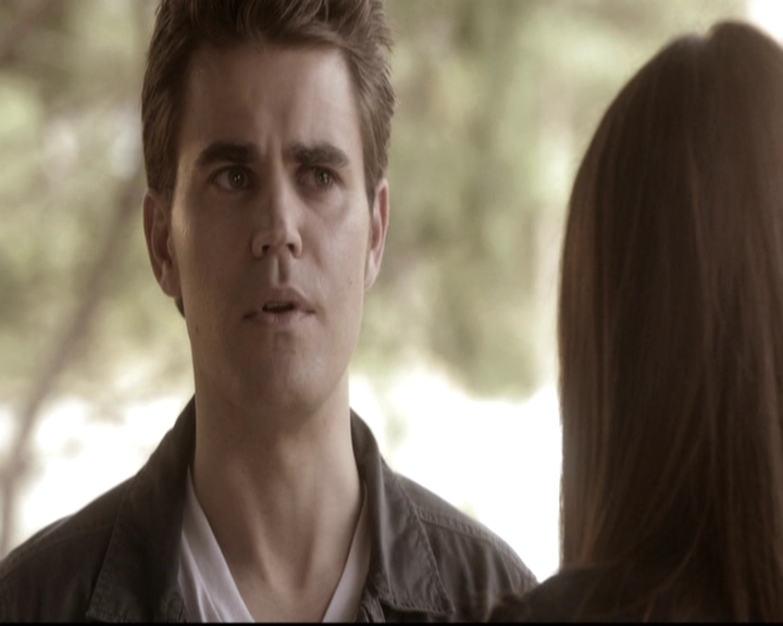 VampireDiariesWorld-dot-nl_6x22ImThinkingOfYouAllTheWhile1007.jpg