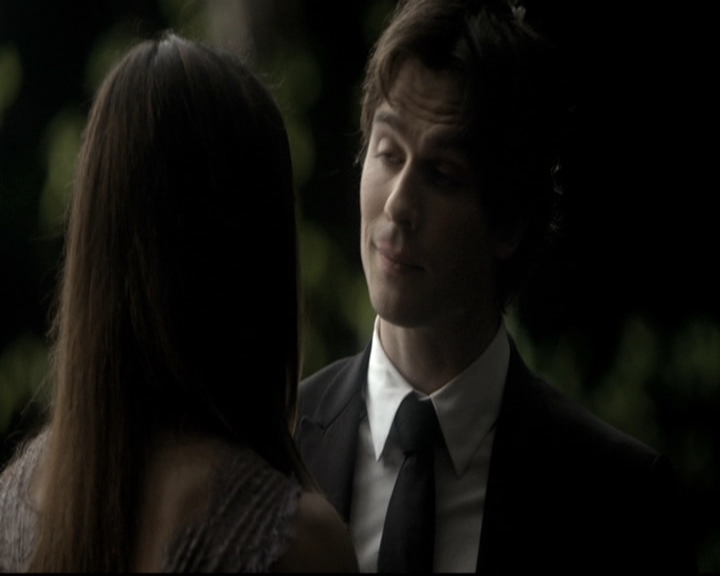 VampireDiariesWorld-dot-nl_6x22ImThinkingOfYouAllTheWhile1274.jpg